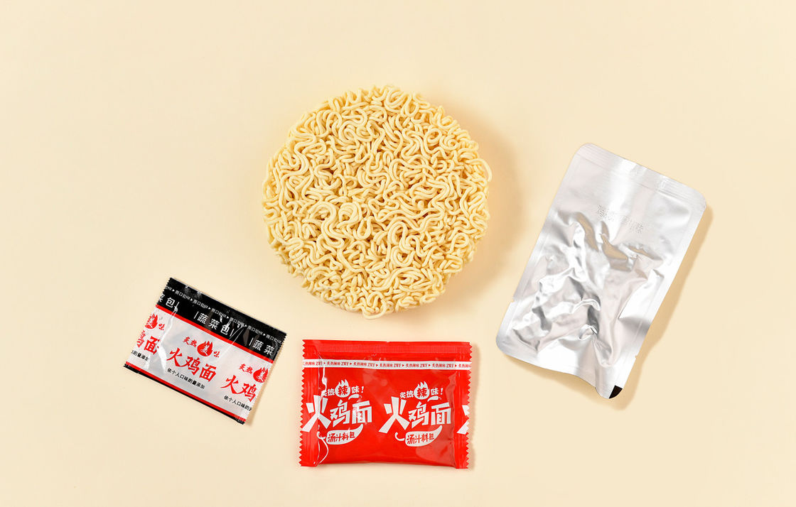 Miếng mì ngay lập tức Hàn Quốc với hương vị gà nóng OEM Miếng mì gà Hàn Quốc 154g*12