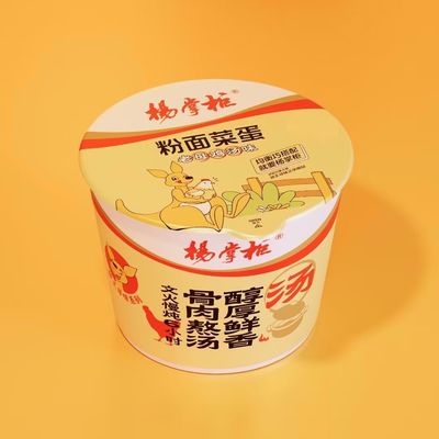 Phương pháp nấu nước sôi Nudles tức thời với hương vị gà truyền thống